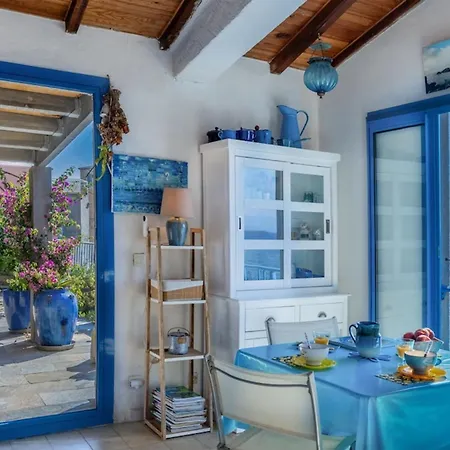 Casetta Ricci - Les Azedarachs Ii * Erbalunga (Corsica)